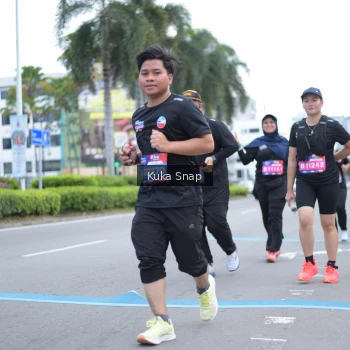 Runner Photo 3756670