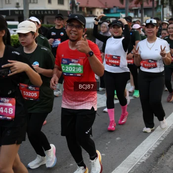 Runner Photo 3756673