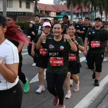 Runner Photo 3756690