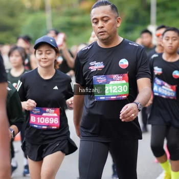 Runner Photo 3756703
