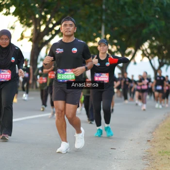 Runner Photo 3756709