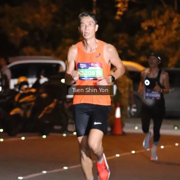 Runner Photo 3756725
