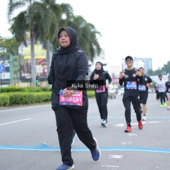Runner Photo 3756728