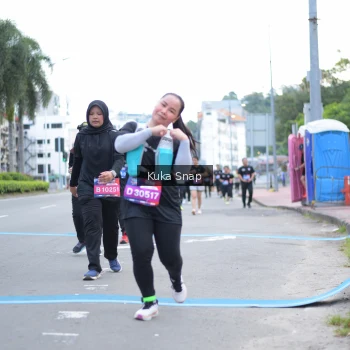 Runner Photo 3756742