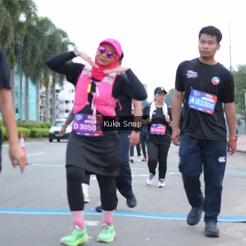 Runner Photo 3756769
