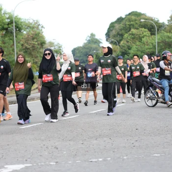 Runner Photo 3756776