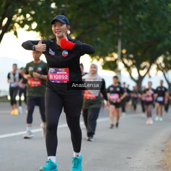 Runner Photo 3756793