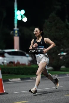 Runner Photo 3756801