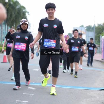 Runner Photo 3756811