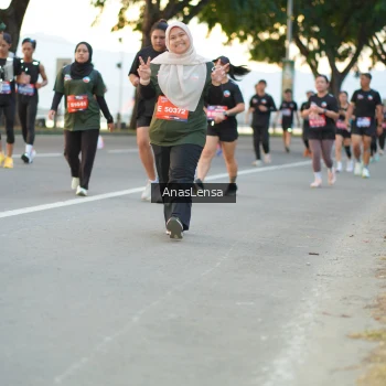 Runner Photo 3756812