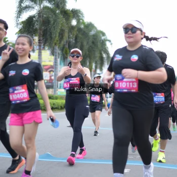 Runner Photo 3756813