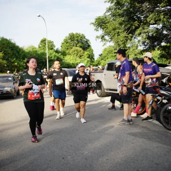 Runner Photo 3756821