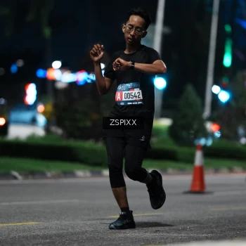 Runner Photo 3756832
