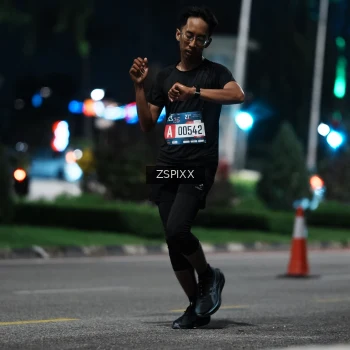 Runner Photo 3756853