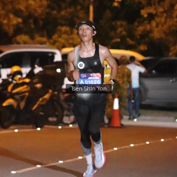 Runner Photo 3756881