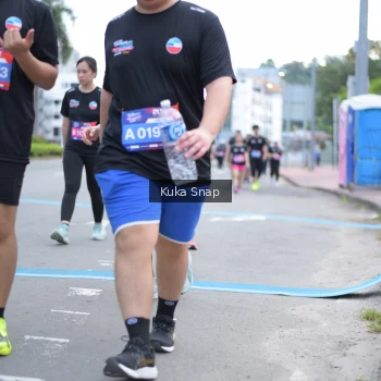 Runner Photo 3756918