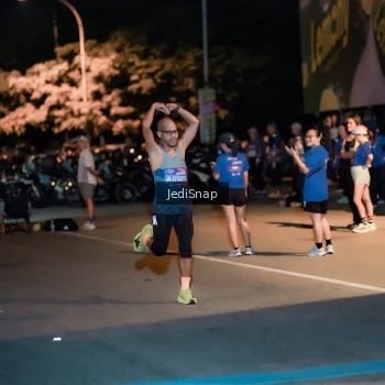 Runner Photo 3756954
