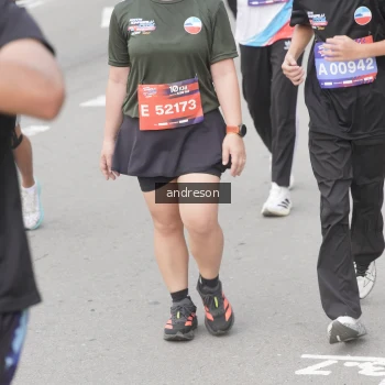 Runner Photo 3756973