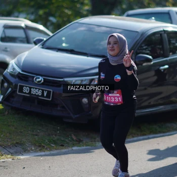 Runner Photo 3756991