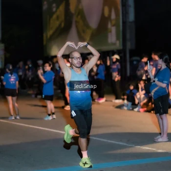 Runner Photo 3756995