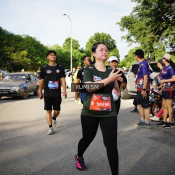 Runner Photo 3757001