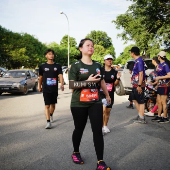 Runner Photo 3757004