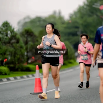 Runner Photo 3757009