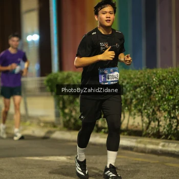 Runner Photo 3757027