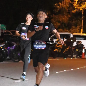 Runner Photo 3757118