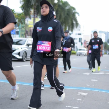 Runner Photo 3757132