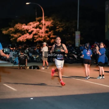 Runner Photo 3757172