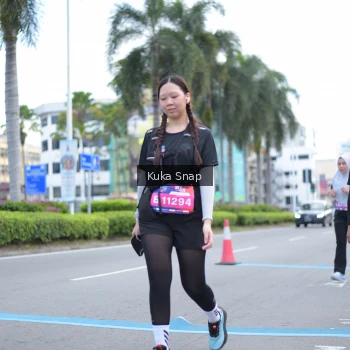 Runner Photo 3757193