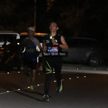 Runner Photo 3757272