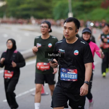 Runner Photo 3757275