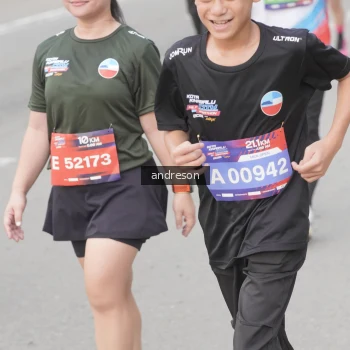 Runner Photo 3757302