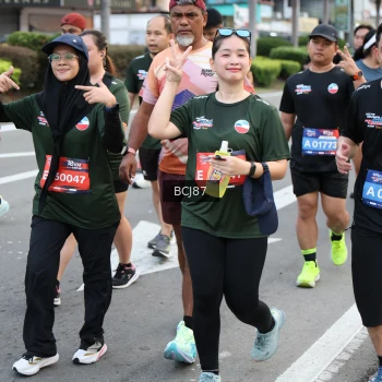 Runner Photo 3757385