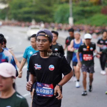 Runner Photo 3757403