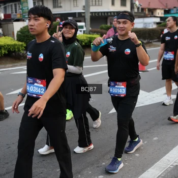 Runner Photo 3757441