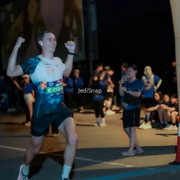 Runner Photo 3757484