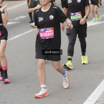 Runner Photo 3757553