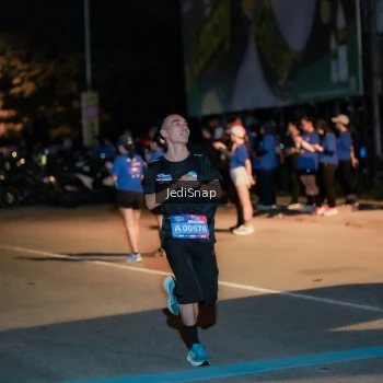 Runner Photo 3757573