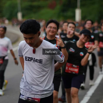Runner Photo 3757578