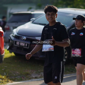 Runner Photo 3757581