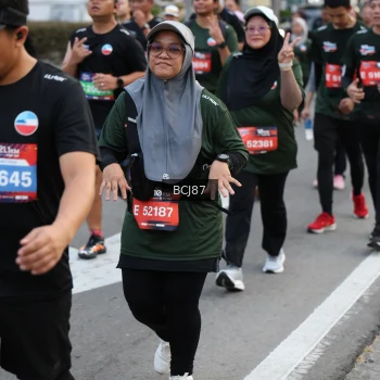Runner Photo 3757635