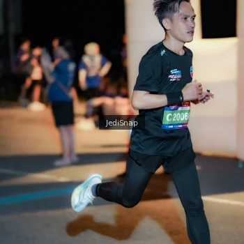 Runner Photo 3757639