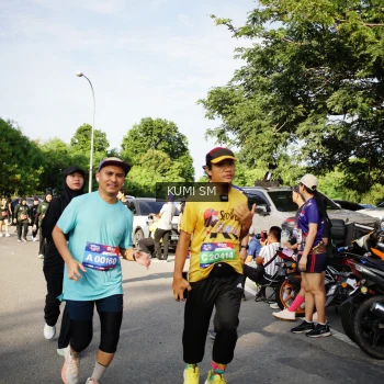 Runner Photo 3757642