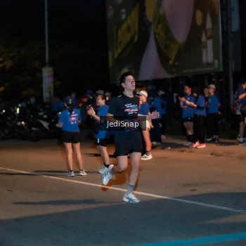 Runner Photo 3757649