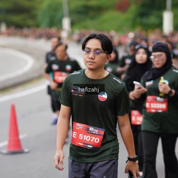Runner Photo 3757673