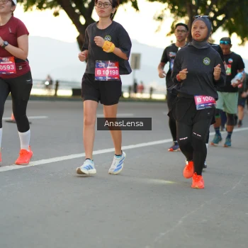 Runner Photo 3757686