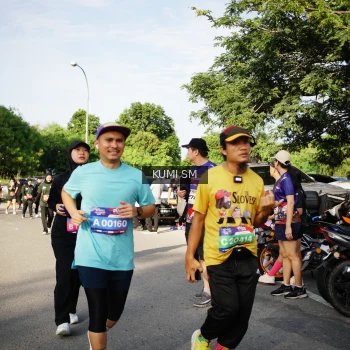 Runner Photo 3757700